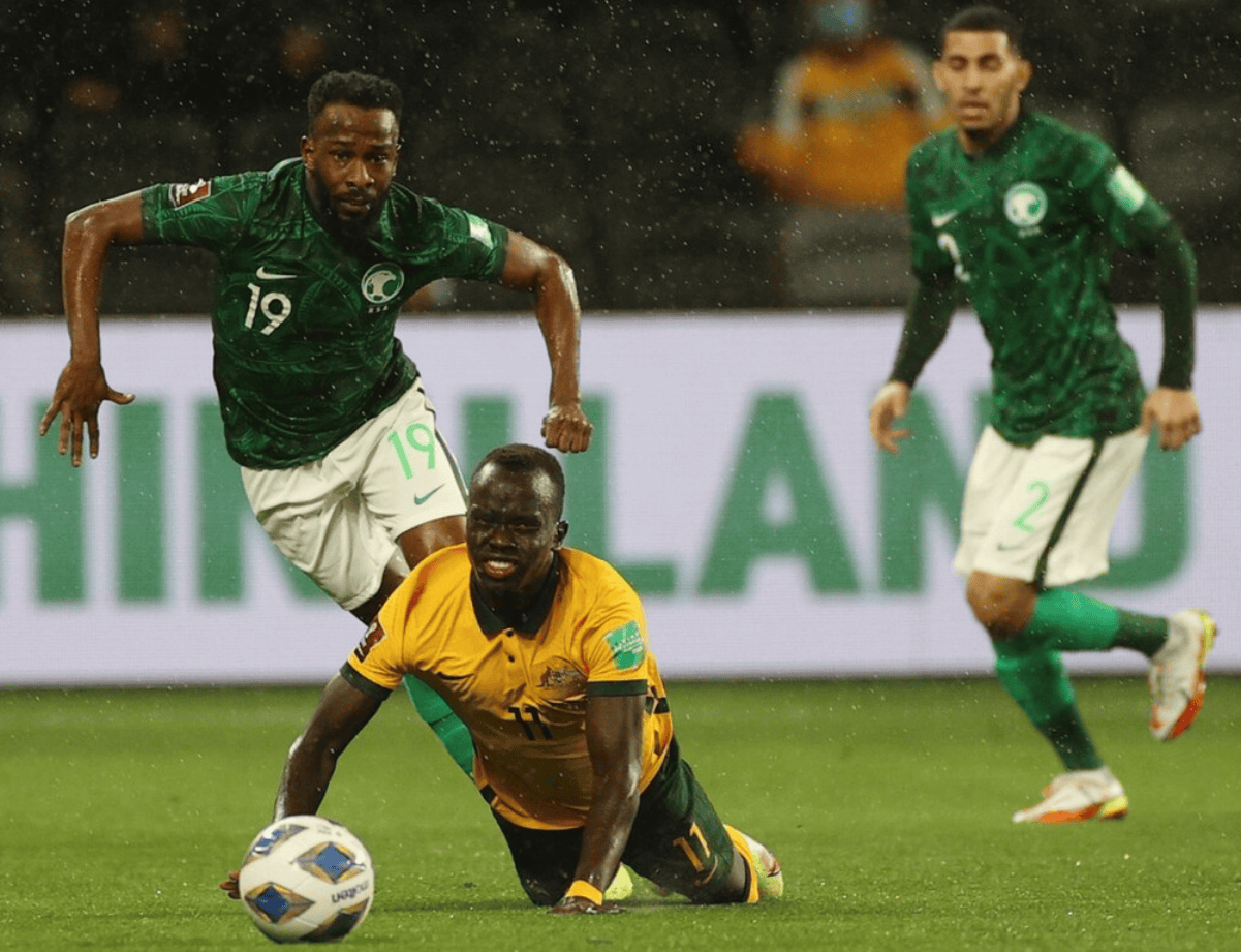 乐鱼体育线上网站-阿根廷足坛巨星受伤无缘美洲杯，球队发出挑战