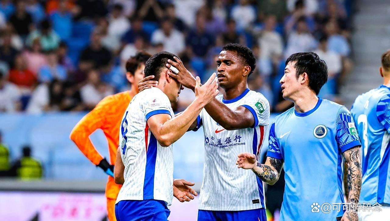 包含国安客场击败申花，中超争冠奠定基础的词条