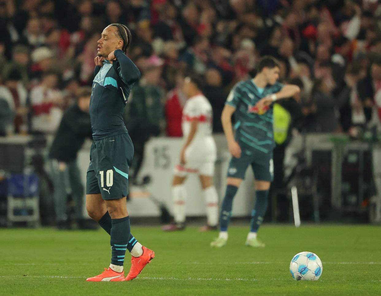 乐鱼体育在线娱乐-斯图加特击败对手，积分榜上升