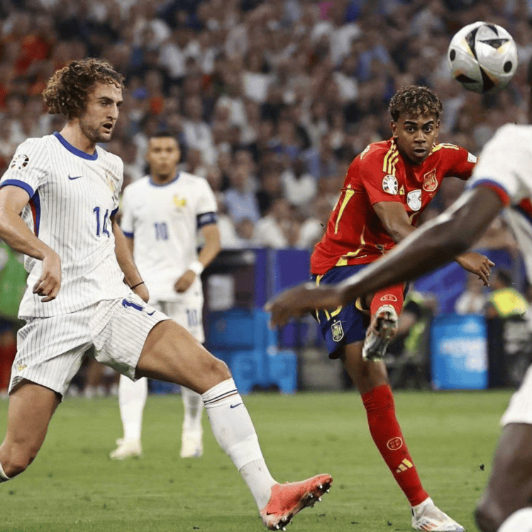 乐鱼官网-欧洲巨星球员在国际赛场上大放异彩