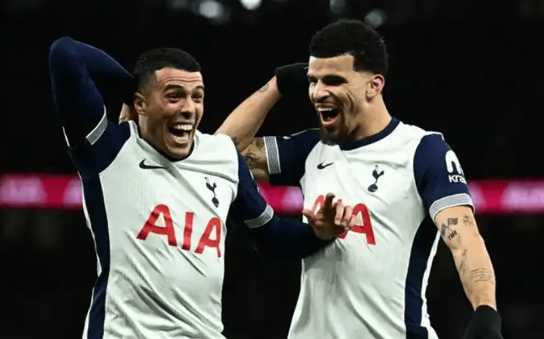 比利亚雷亚尔客场平局，保持不败战绩