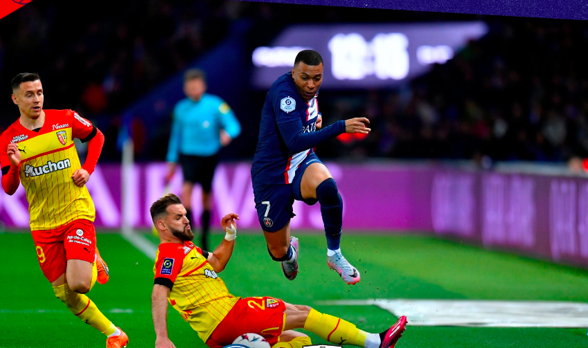 -瓦朗谢纳强势崛起，冲击法甲榜首