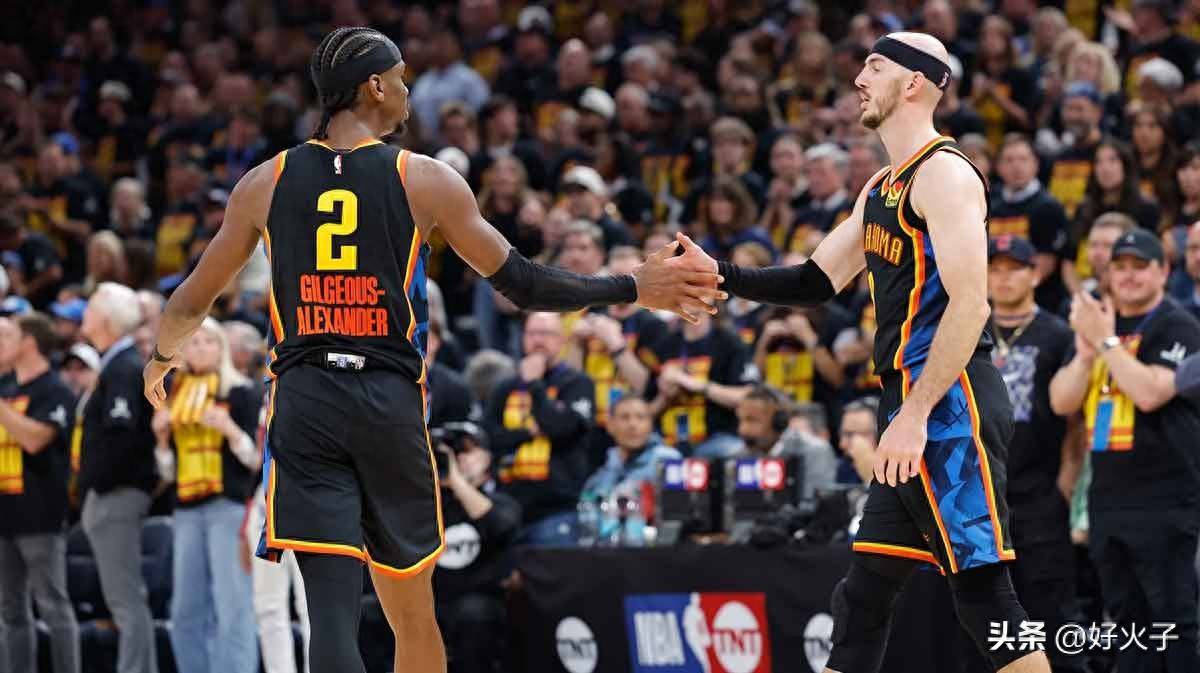 乐鱼体育官网网页版-马刺力克黄蜂，卡鲁索制霸全场