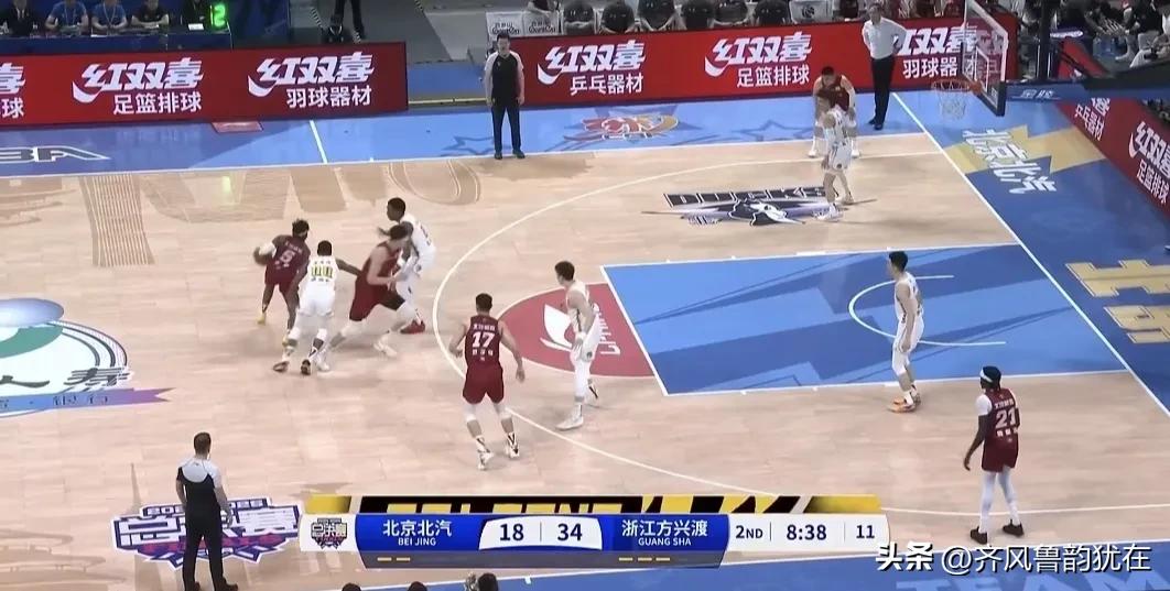 浙江男篮在客场比赛中不敌北京队，遭遇失利的简单介绍