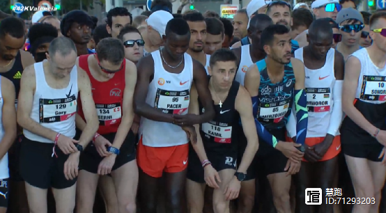 乐鱼app-关于瓦伦西亚受挫：前锋伤愈复出遭遇连败的信息